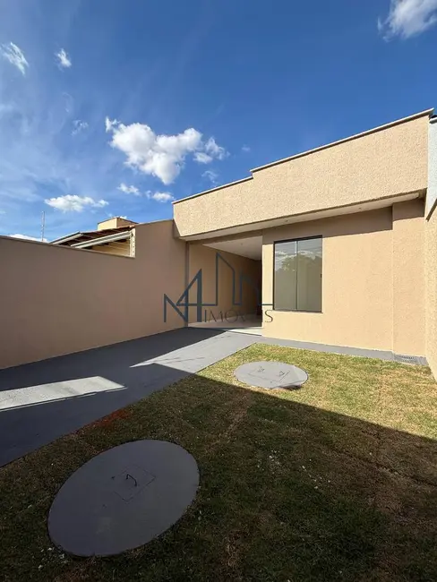 Foto 3 de Casa com 2 quartos à venda, 180m2 em Parque Ibirapuera, Aparecida De Goiania - GO