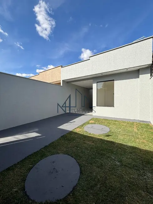 Foto 3 de Casa com 3 quartos à venda, 180m2 em Parque Ibirapuera, Aparecida De Goiania - GO