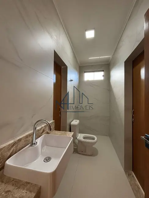 Foto 8 de Sobrado com 3 quartos à venda, 186m2 em Residencial Village Garavelo, Aparecida De Goiania - GO