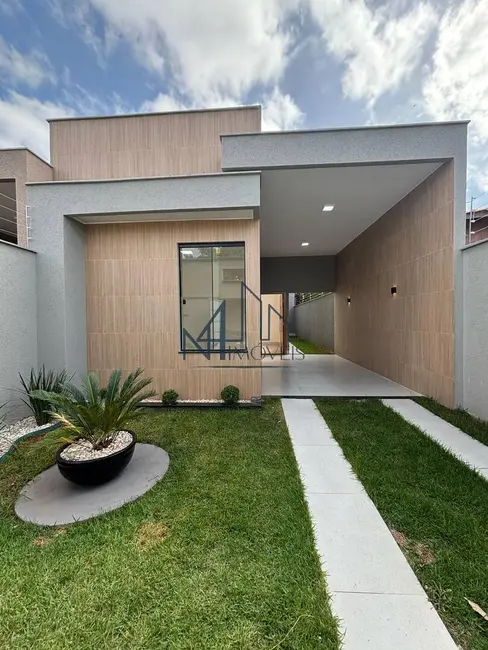 Foto 2 de Sobrado com 3 quartos à venda, 186m2 em Residencial Village Garavelo, Aparecida De Goiania - GO