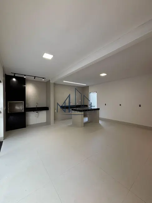 Foto 7 de Sobrado com 3 quartos à venda, 186m2 em Residencial Village Garavelo, Aparecida De Goiania - GO