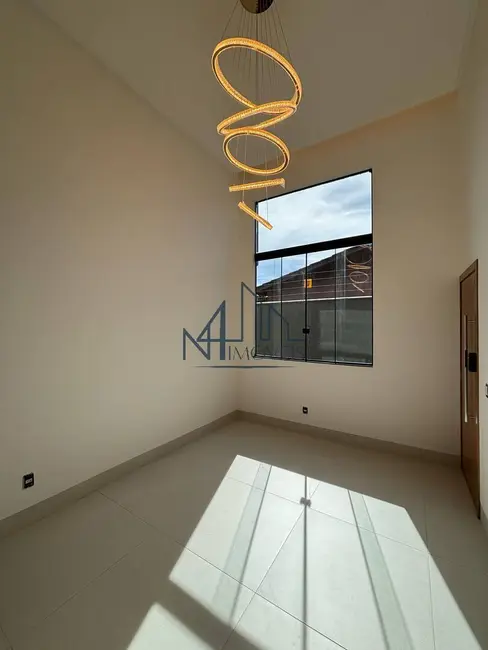 Foto 7 de Sobrado com 3 quartos à venda, 186m2 em Residencial Village Garavelo, Aparecida De Goiania - GO