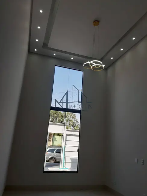 Foto 2 de Casa com 3 quartos à venda, 205m2 em Jardim Itaipu, Goiania - GO