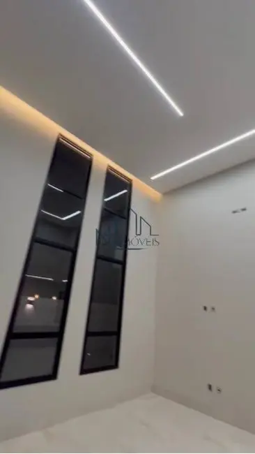 Foto 3 de Casa com 3 quartos à venda, 420m2 em Condomínio Vale dos Pássaros, Anapolis - GO