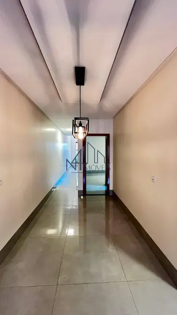 Casa com 3 quartos à venda, 220m2 em Vila Oliveira, Aparecida De Goiania - GO - imagem 8 Foto 8 de Casa com 3 quartos à venda, 220m2 em Vila Oliveira, Aparecida De Goiania - GO