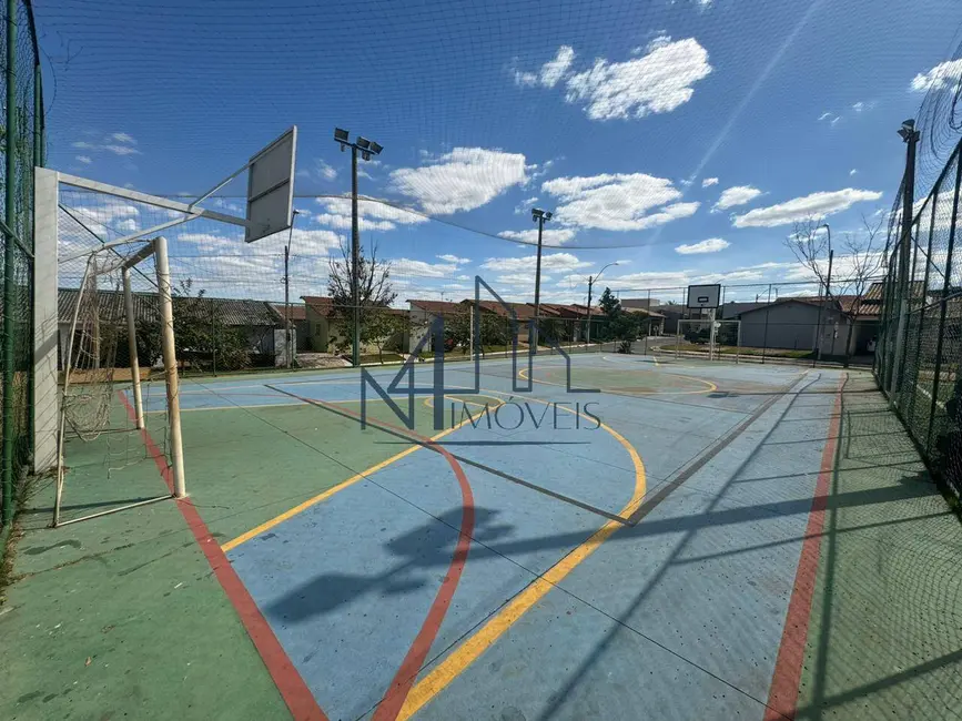 Casa de Condomínio com 4 quartos à venda, 220m2 em Condomínio Amin Camargo, Goiania - GO - imagem 4 Foto 4 de Casa de Condomínio com 4 quartos à venda, 220m2 em Condomínio Amin Camargo, Goiania - GO