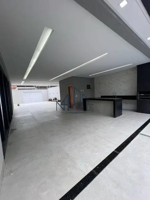 Casa com 3 quartos à venda, 445m2 em Setor Bueno, Goiania - GO - imagem 7 Foto 7 de Casa com 3 quartos à venda, 445m2 em Setor Bueno, Goiania - GO