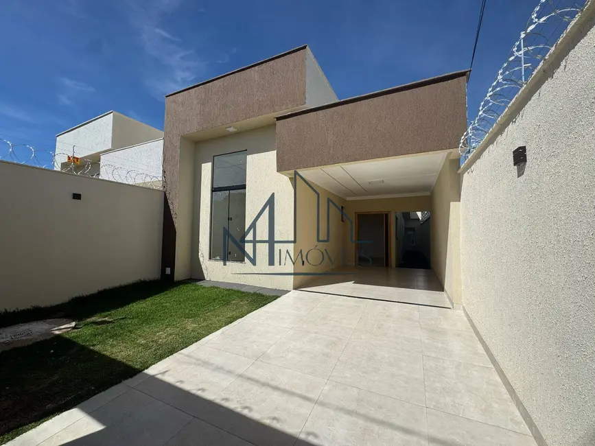 Foto 2 de Casa com 3 quartos à venda, 262m2 em Vila Oliveira, Aparecida De Goiania - GO