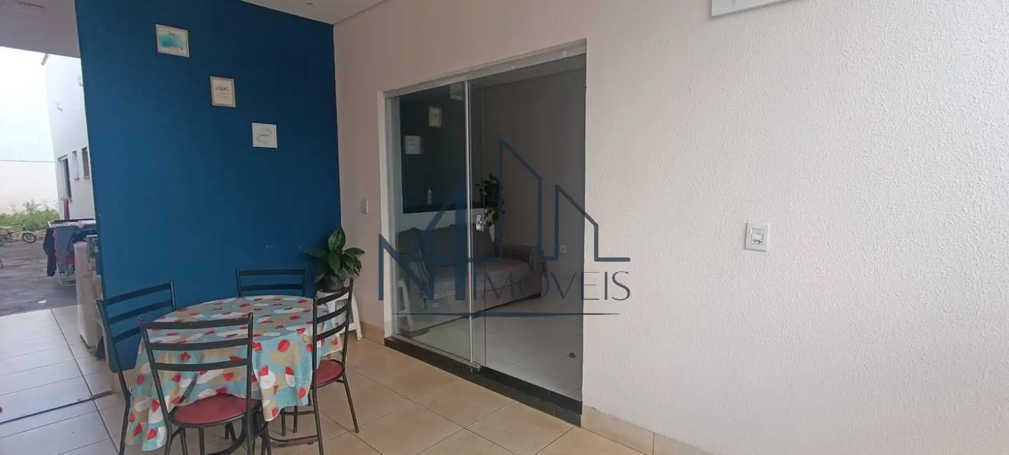 Foto 4 de Casa com 2 quartos à venda, 180m2 em Jardim Veneza, Aparecida De Goiania - GO
