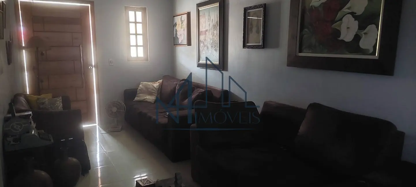 Casa com 3 quartos à venda em Vale do Sol, Aparecida De Goiania - GO - imagem 2 Foto 2 de Casa com 3 quartos à venda em Vale do Sol, Aparecida De Goiania - GO