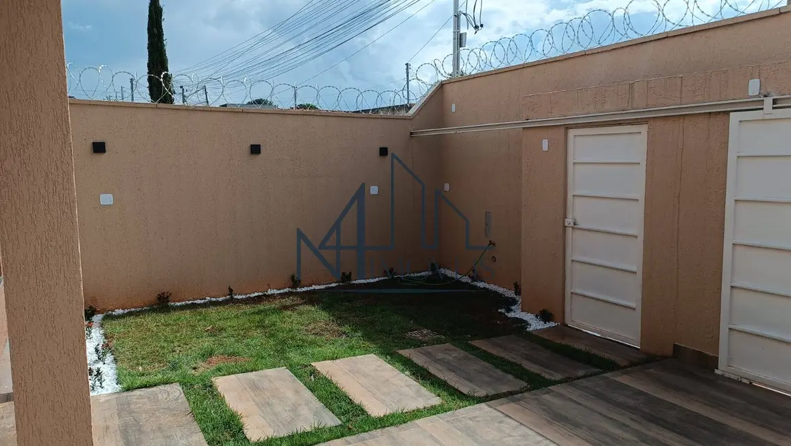 Foto 2 de Casa com 3 quartos à venda, 300m2 em Jardim Buriti Sereno, Aparecida De Goiania - GO