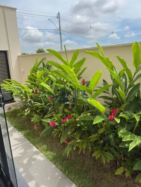 Foto 3 de Casa com 3 quartos à venda em Aparecida De Goiania - GO