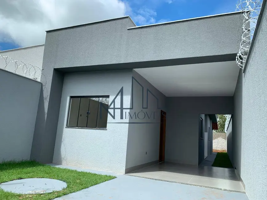 Foto 2 de Casa com 2 quartos à venda, 180m2 em Hidrolandia - GO