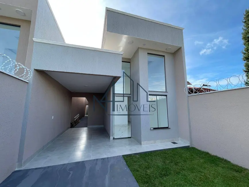 Foto 1 de Casa com 3 quartos à venda, 180m2 em Aparecida De Goiania - GO