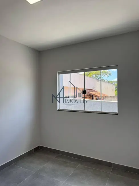 Casa com 2 quartos à venda, 200m2 em Jardim Miramar, Aparecida De Goiania - GO - imagem 6 Foto 6 de Casa com 2 quartos à venda, 200m2 em Jardim Miramar, Aparecida De Goiania - GO