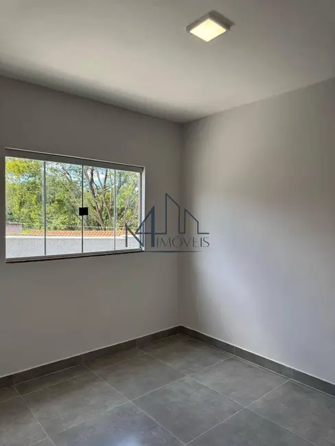 Casa com 2 quartos à venda, 200m2 em Jardim Miramar, Aparecida De Goiania - GO - imagem 8 Foto 8 de Casa com 2 quartos à venda, 200m2 em Jardim Miramar, Aparecida De Goiania - GO