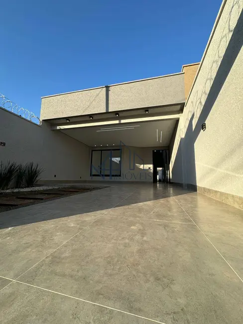 Foto 1 de Casa com 3 quartos à venda, 236m2 em Jardim Presidente, Goiania - GO
