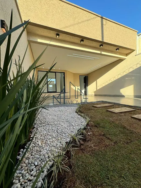 Foto 2 de Casa com 3 quartos à venda, 236m2 em Jardim Presidente, Goiania - GO