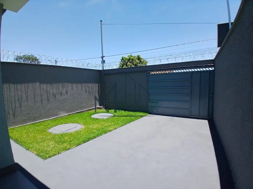 Foto 4 de Casa com 2 quartos à venda, 180m2 em Jardim Miramar, Aparecida De Goiania - GO