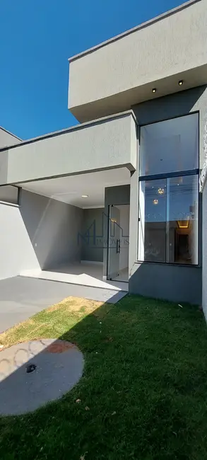 Foto 1 de Casa com 3 quartos à venda, 187m2 em Parque Itatiaia, Aparecida De Goiania - GO