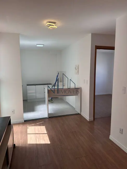 Foto 2 de Apartamento com 2 quartos à venda em Residencial Alvaluz, Aparecida De Goiania - GO