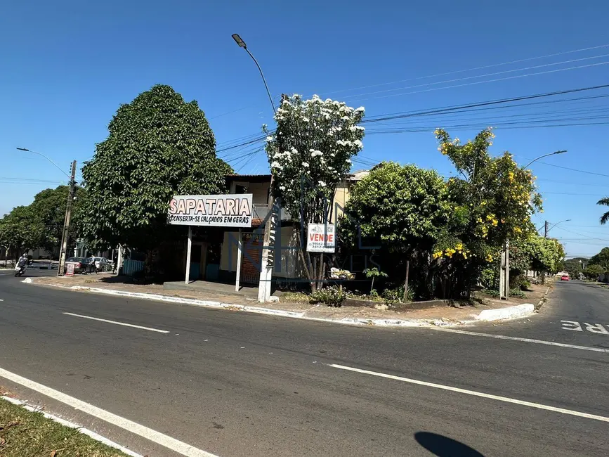 Foto 2 de Sobrado com 3 quartos à venda, 491m2 em Vila Brasília, Aparecida De Goiania - GO
