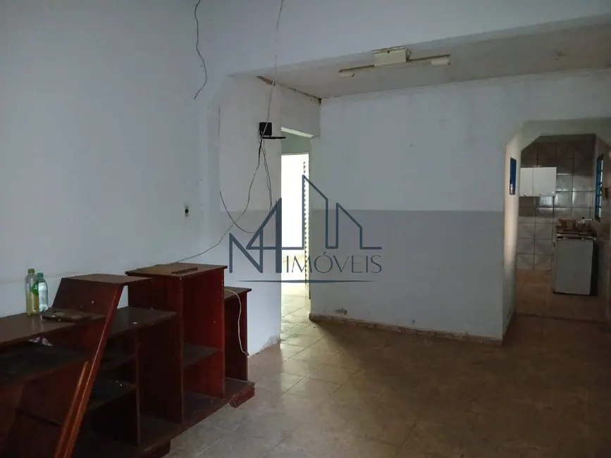 Casa com 2 quartos à venda, 380m2 em Jardim das Cascatas, Aparecida De Goiania - GO - imagem 3 Foto 3 de Casa com 2 quartos à venda, 380m2 em Jardim das Cascatas, Aparecida De Goiania - GO