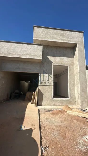 Foto 1 de Casa com 3 quartos à venda, 180m2 em Residencial Village Garavelo - 2ª Etapa, Aparecida De Goiania - GO