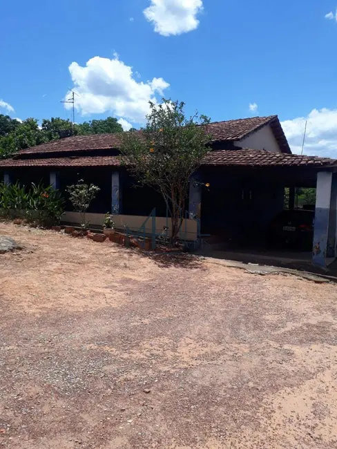 Foto 1 de Chácara com 4 quartos à venda, 5000m2 em Sítios Vale das Brisas, Senador Canedo - GO