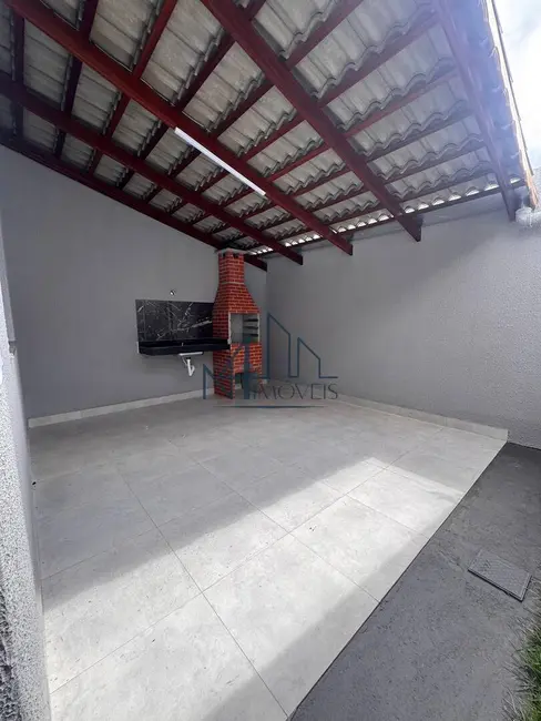 Foto 2 de Casa com 2 quartos à venda, 120m2 em Residencial Buena Vista III, Goiania - GO
