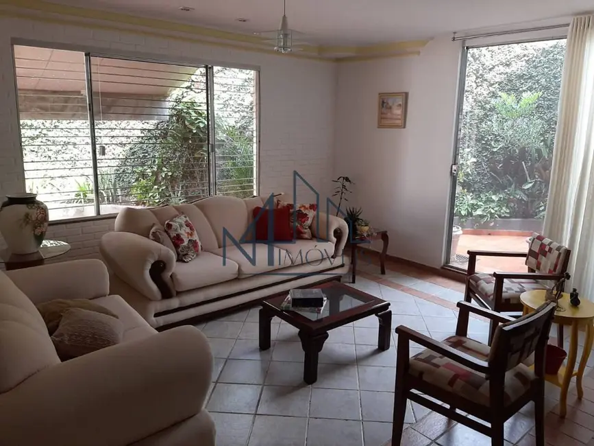 Foto 3 de Casa com 3 quartos à venda, 437m2 em Setor Sul, Goiania - GO