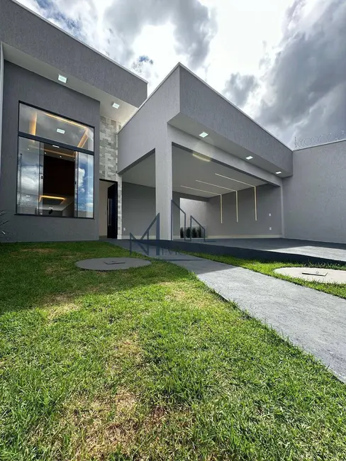 Foto 2 de Casa com 3 quartos à venda, 336m2 em Jardim Buriti Sereno, Aparecida De Goiania - GO