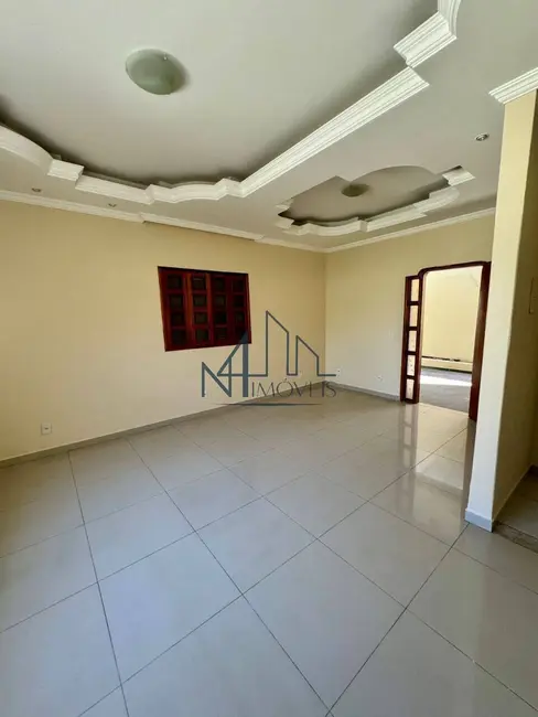 Casa com 3 quartos à venda, 198m2 em Aparecida De Goiania - GO - imagem 3 Foto 3 de Casa com 3 quartos à venda, 198m2 em Aparecida De Goiania - GO