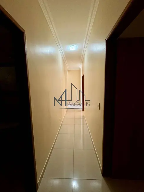 Casa com 3 quartos à venda, 198m2 em Aparecida De Goiania - GO - imagem 7 Foto 7 de Casa com 3 quartos à venda, 198m2 em Aparecida De Goiania - GO