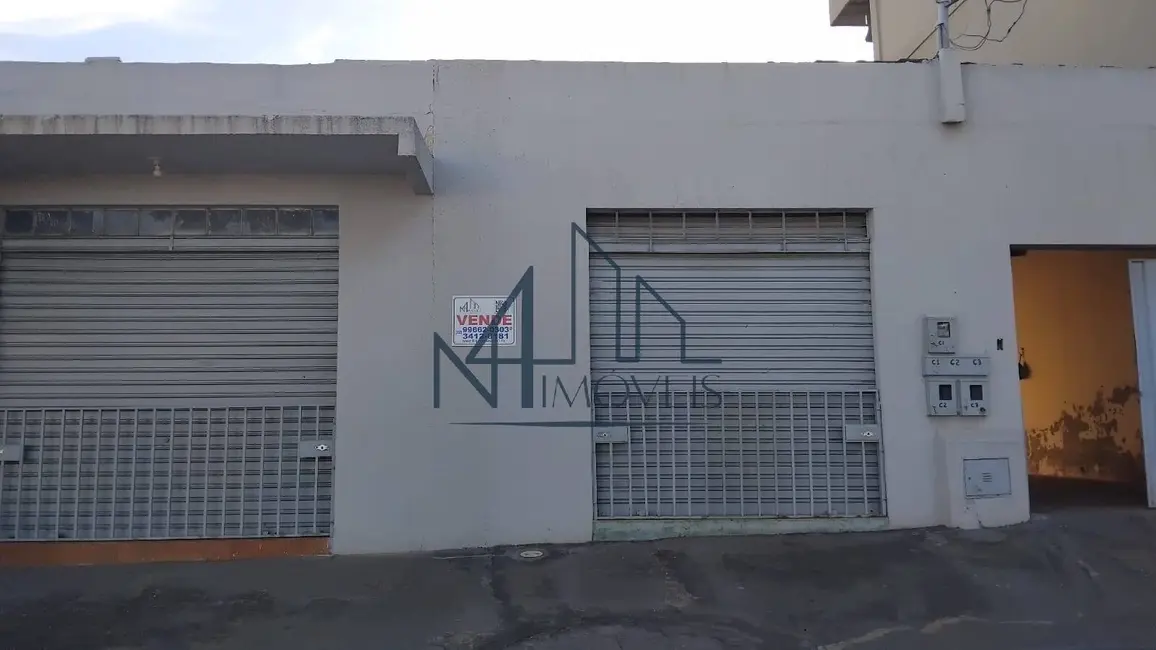 Foto 1 de Sala Comercial à venda, 300m2 em Jardim Tiradentes, Aparecida De Goiania - GO