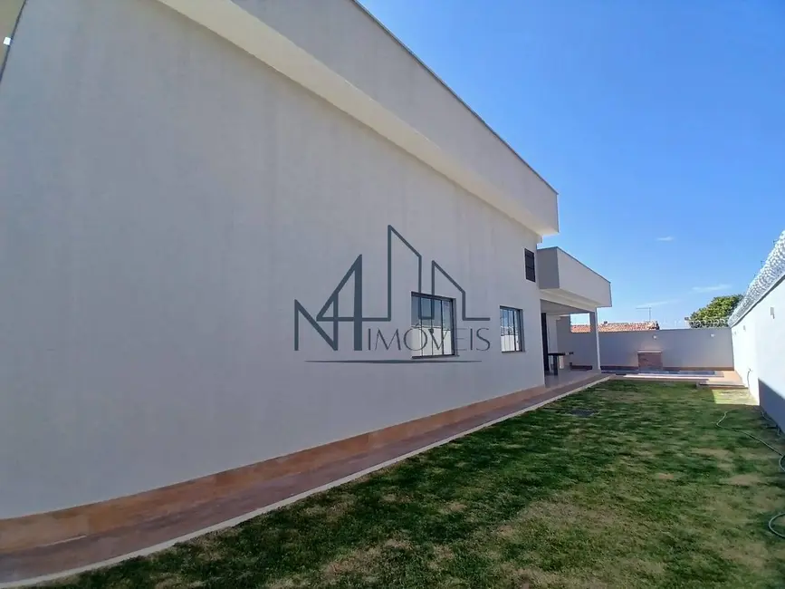 Casa com 3 quartos à venda, 400m2 em Vila Mariana, Aparecida De Goiania - GO - imagem 3 Foto 3 de Casa com 3 quartos à venda, 400m2 em Vila Mariana, Aparecida De Goiania - GO