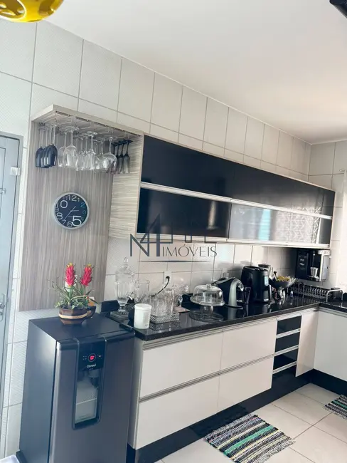 Foto 5 de Casa com 2 quartos à venda, 198m2 em Jardim Mont Serrat, Aparecida De Goiania - GO