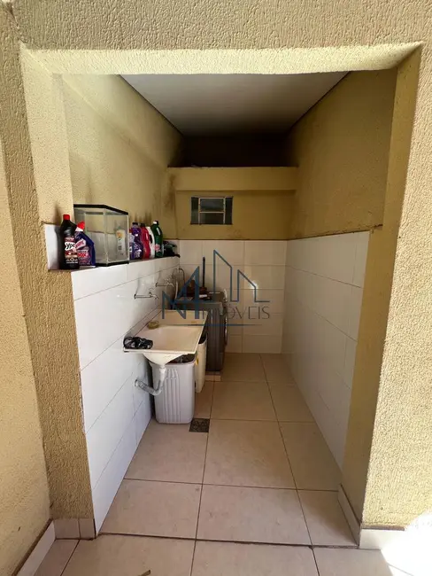 Foto 2 de Casa com 3 quartos à venda, 255m2 em Chácara do Governador, Goiania - GO