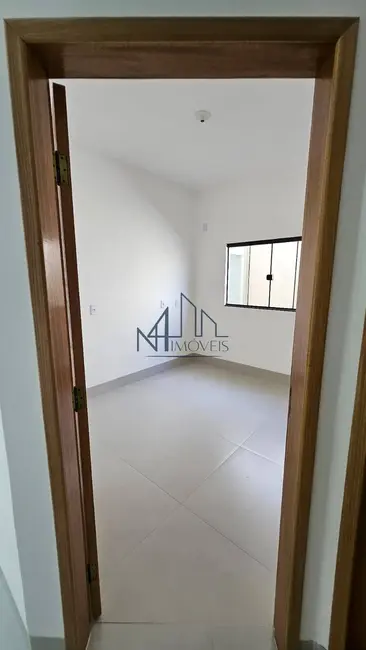 Casa com 3 quartos à venda, 180m2 em Independência - 3º Complemento, Aparecida De Goiania - GO - imagem 9 Foto 9 de Casa com 3 quartos à venda, 180m2 em Independência - 3º Complemento, Aparecida De Goiania - GO