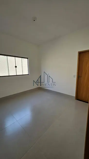 Casa com 3 quartos à venda, 180m2 em Independência - 3º Complemento, Aparecida De Goiania - GO - imagem 8 Foto 8 de Casa com 3 quartos à venda, 180m2 em Independência - 3º Complemento, Aparecida De Goiania - GO