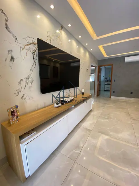 Casa com 3 quartos à venda, 360m2 em Residencial Cândido Queiroz, Aparecida De Goiania - GO - imagem 7 Foto 7 de Casa com 3 quartos à venda, 360m2 em Residencial Cândido Queiroz, Aparecida De Goiania - GO