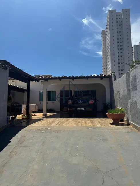 Foto 2 de Casa com 3 quartos à venda, 396m2 em Parque Amazônia, Goiania - GO