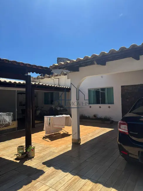 Foto 3 de Casa com 3 quartos à venda, 396m2 em Parque Amazônia, Goiania - GO