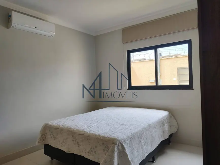 Foto 4 de Casa com 3 quartos à venda, 240m2 em Residencial Canadá, Goiania - GO