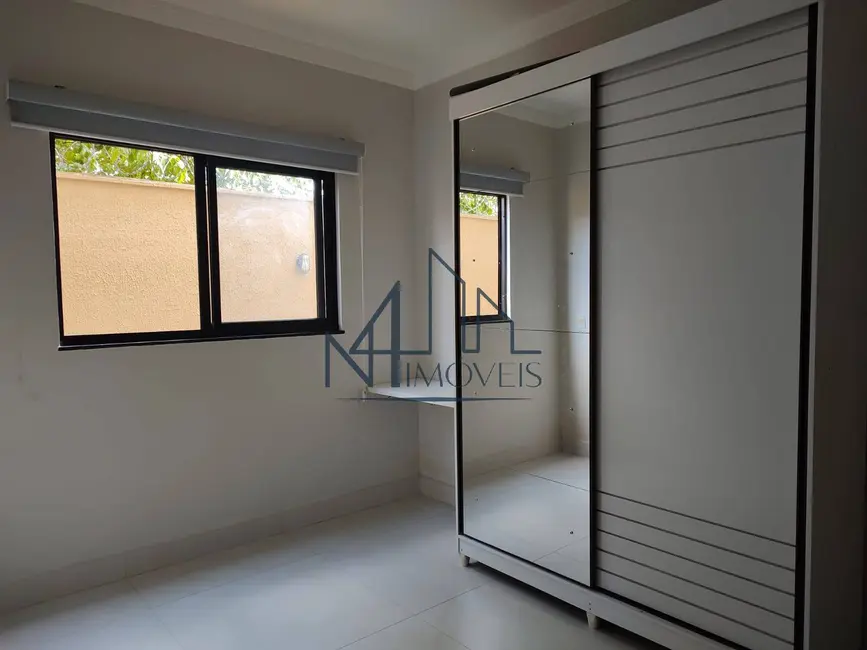 Foto 8 de Casa com 3 quartos à venda, 240m2 em Residencial Canadá, Goiania - GO