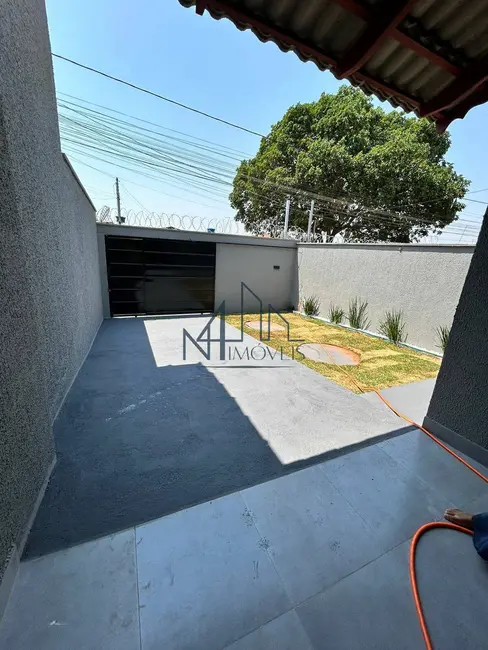 Casa com 2 quartos à venda, 183m2 em Setor Aeroporto Sul - 2ª Etapa, Aparecida De Goiania - GO - imagem 2 Foto 2 de Casa com 2 quartos à venda, 183m2 em Setor Aeroporto Sul - 2ª Etapa, Aparecida De Goiania - GO