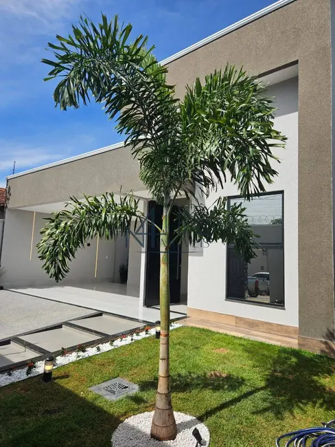 Foto 3 de Casa com 3 quartos à venda, 384m2 em Ilda, Aparecida De Goiania - GO