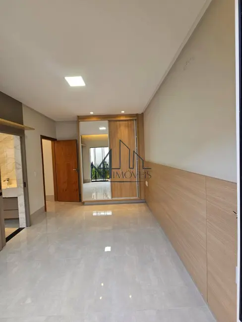 Foto 8 de Casa com 3 quartos à venda, 384m2 em Ilda, Aparecida De Goiania - GO