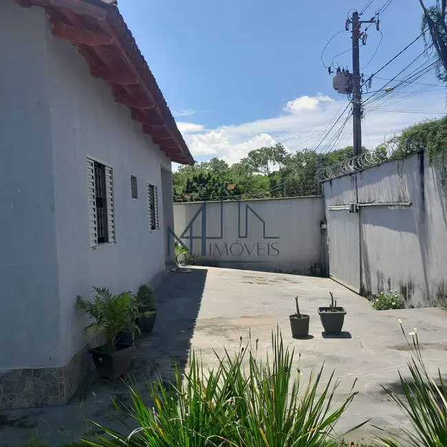 Foto 1 de Casa com 3 quartos à venda, 268m2 em Vila Mariana, Aparecida De Goiania - GO