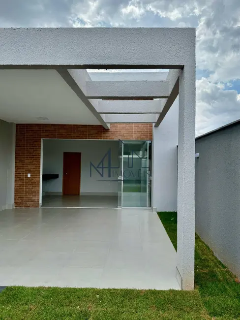 Foto 2 de Casa com 2 quartos à venda, 180m2 em Jardim Veneza, Aparecida De Goiania - GO